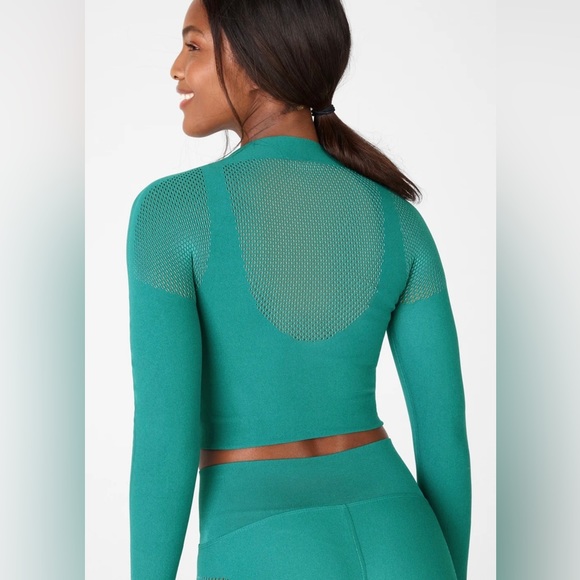 Fabletics Set - Picture 3 of 7